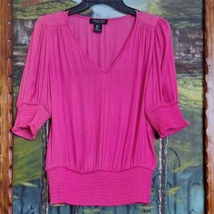 Woman blouse, Size small, 100% Polyester, Excelent condition